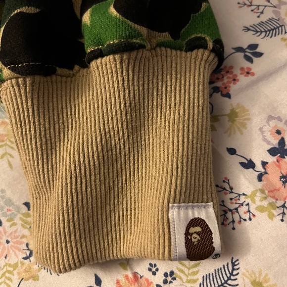 A bathing ape full zip up jacket - Picture 5 of 7